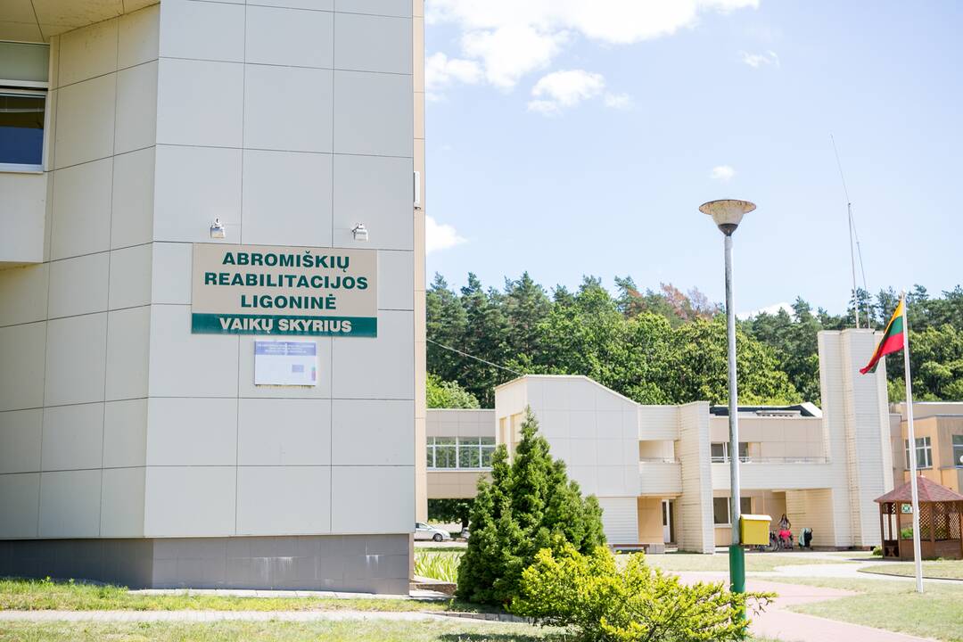 Ligoninė Abromiškėse, kurioje izoliuoti uzbekai