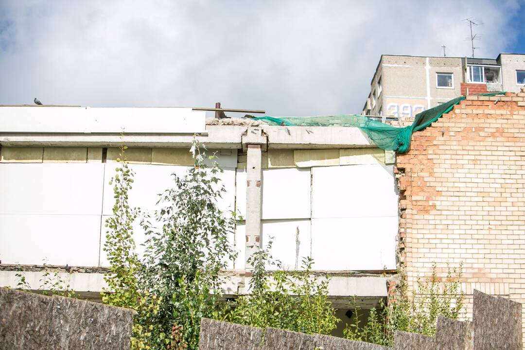 Kalniečių prekybos centro rekonstrukcija