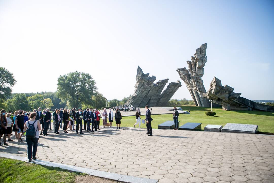 Lietuvos žydų genocido aukų dienos minėjimas IX forte