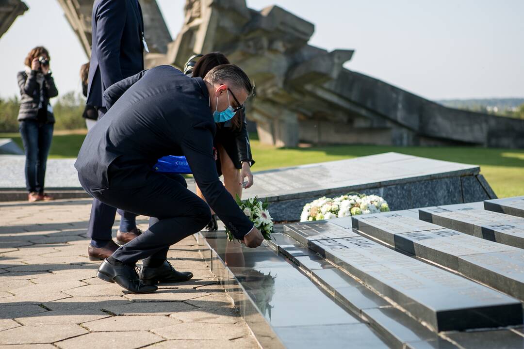 Lietuvos žydų genocido aukų dienos minėjimas IX forte