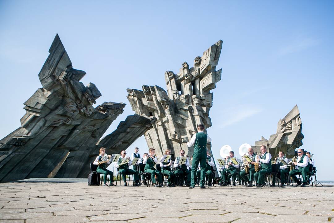 Lietuvos žydų genocido aukų dienos minėjimas IX forte