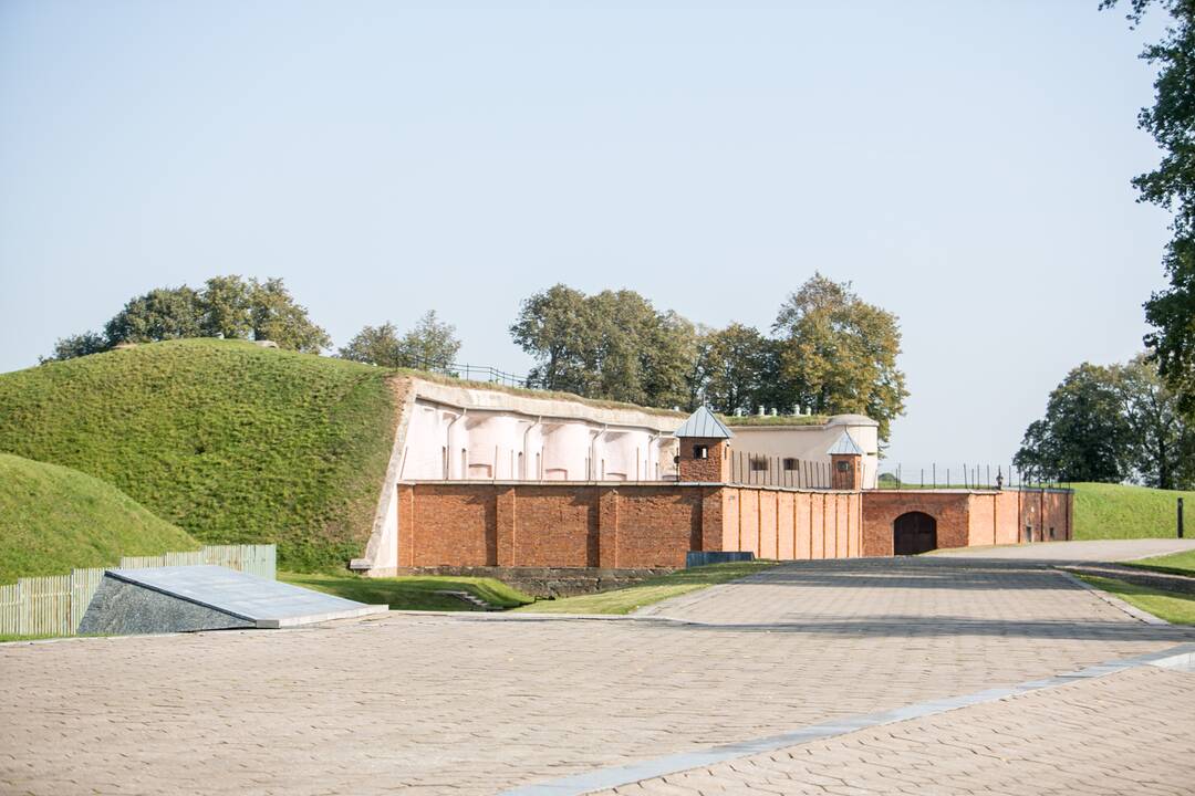 Lietuvos žydų genocido aukų dienos minėjimas IX forte