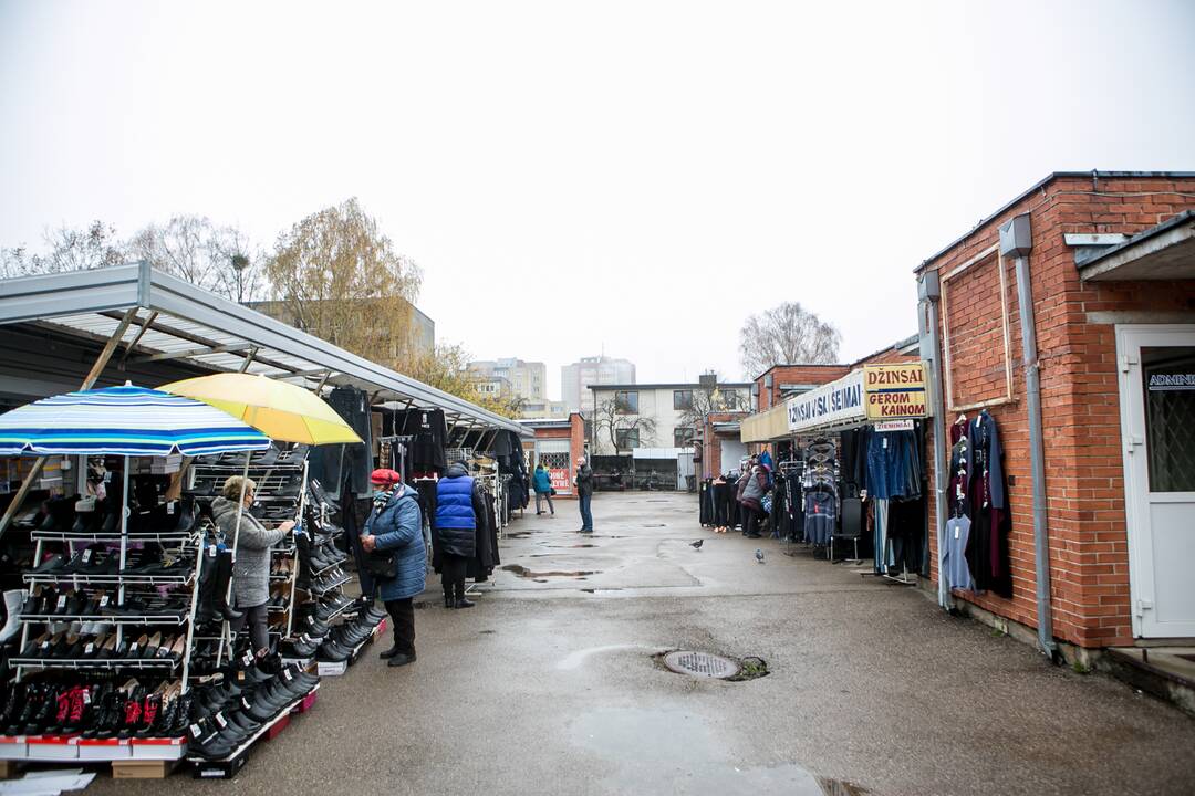 Karantinas keičia turgaus lankytojų įpročius