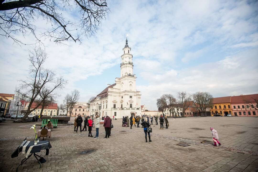 Protestas Kaune „Paskutinė verslo vakarienė“