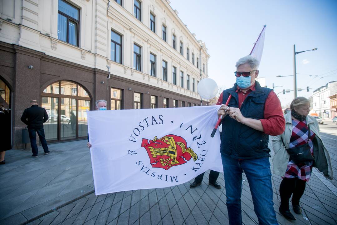 Architektai susirinko palaikyti teisiamą A. Karalių