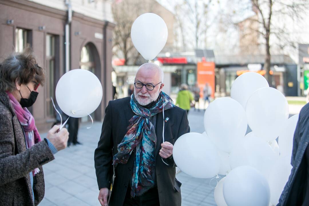 Architektai susirinko palaikyti teisiamą A. Karalių