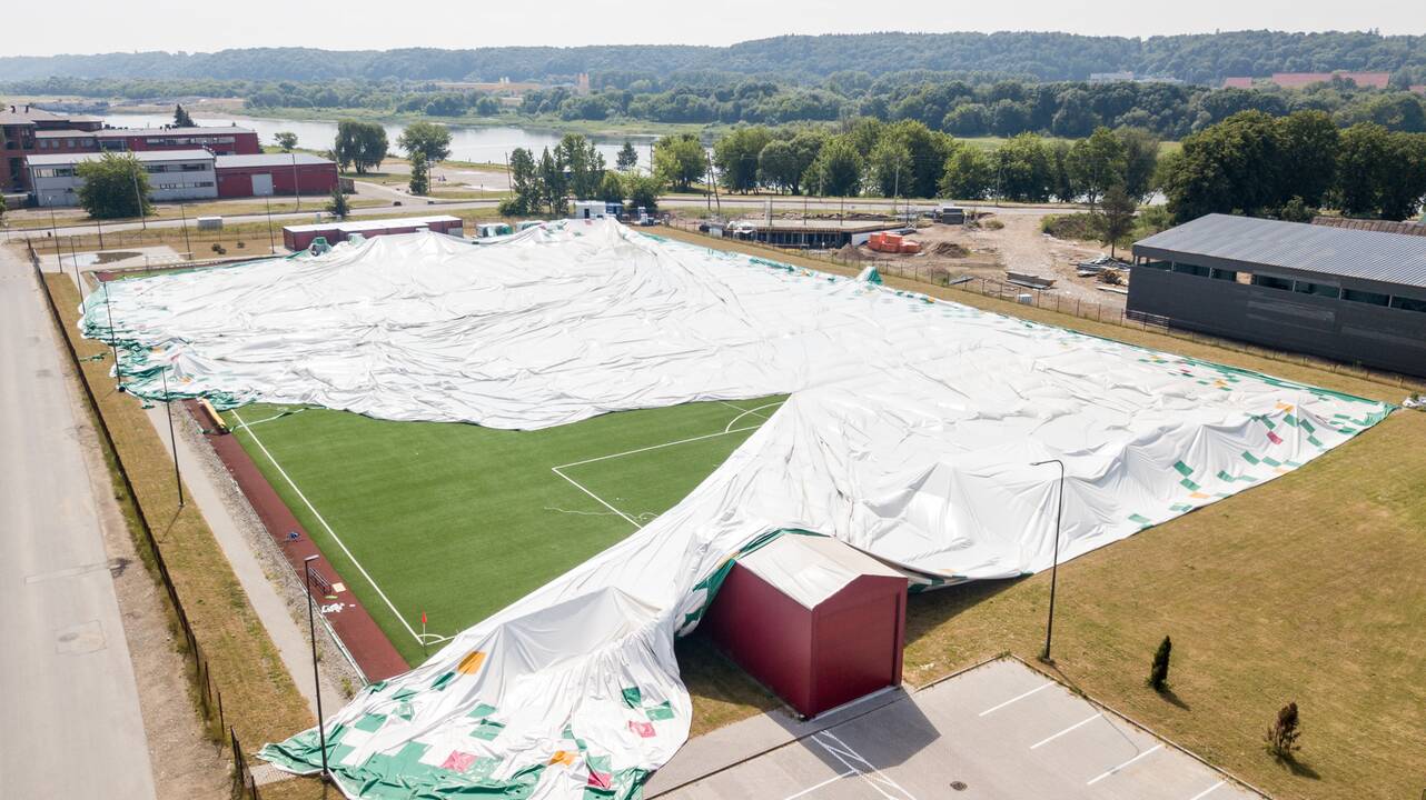 Subliuško futbolo maniežas