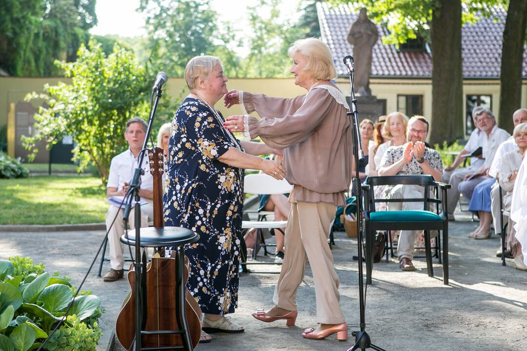 Pagerbta „Poezijos pavasario“ laureatė D.Zelčiūtė