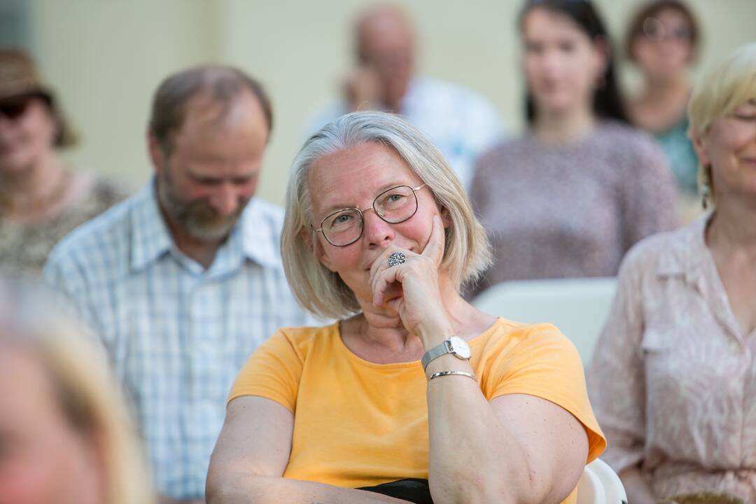 Pagerbta „Poezijos pavasario“ laureatė D.Zelčiūtė