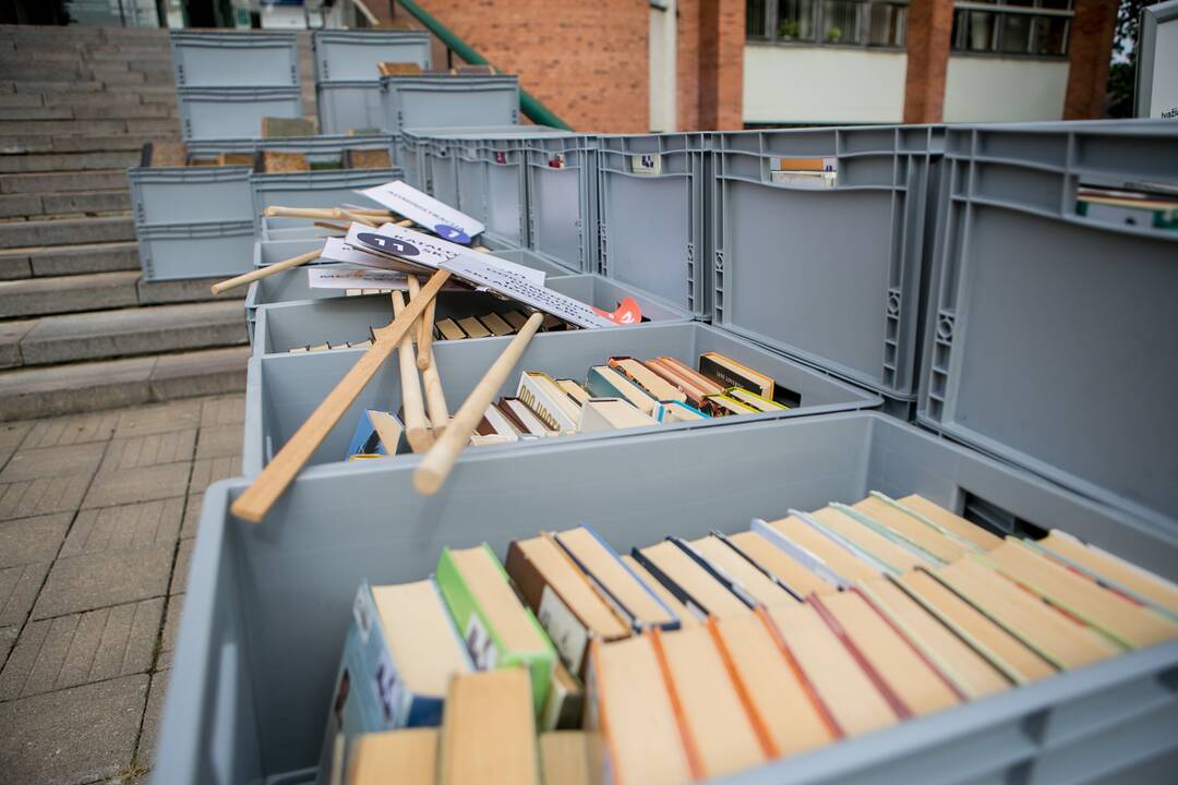 Viešosios bibliotekos iškraustymo akcija