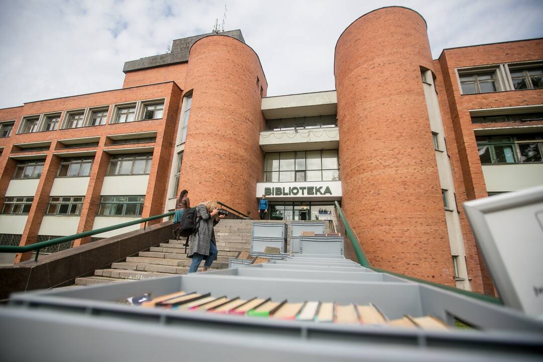 Viešosios bibliotekos iškraustymo akcija
