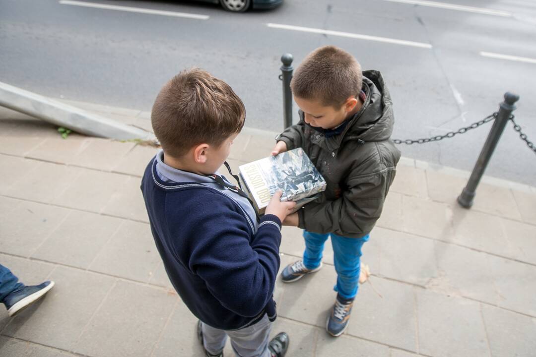 Viešosios bibliotekos iškraustymo akcija