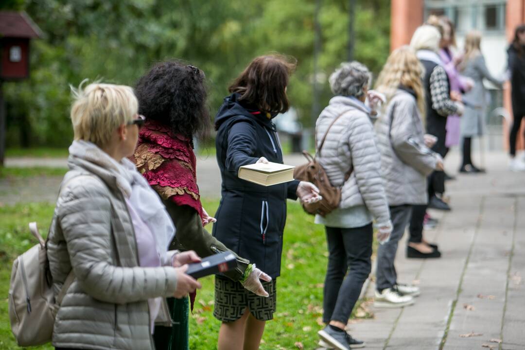 Viešosios bibliotekos iškraustymo akcija