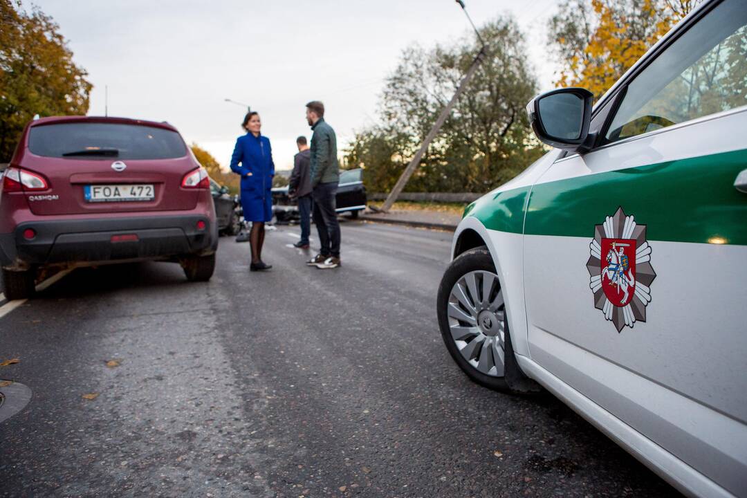 Masinė avarija Veiverių g.