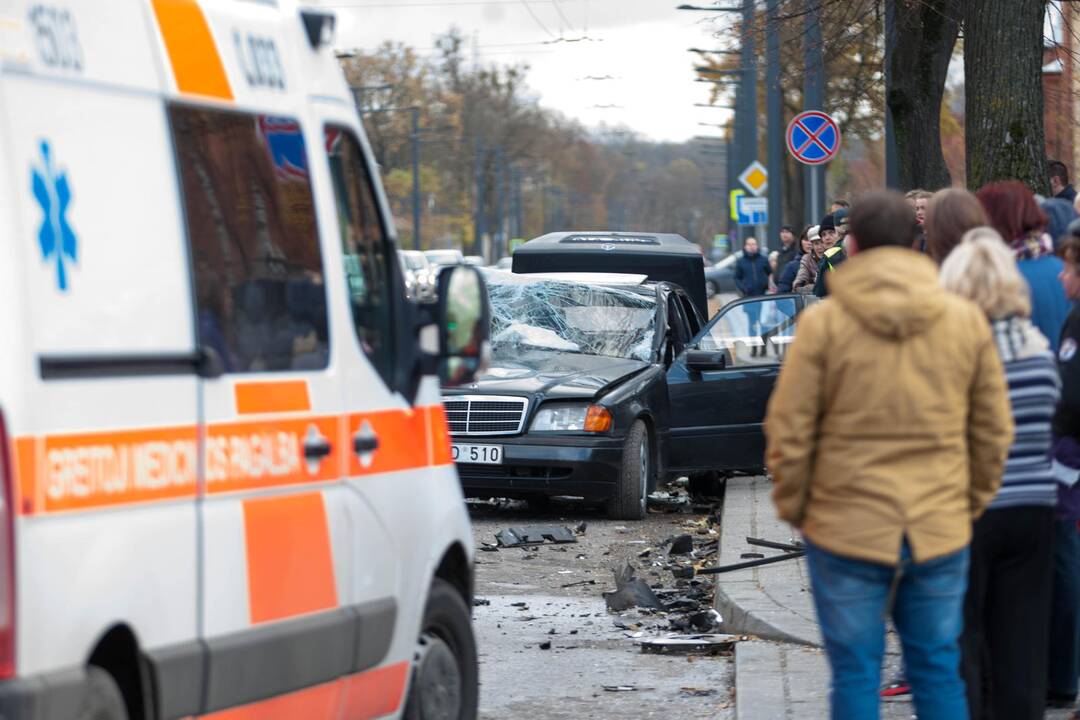 Tragiška avarija Šančiuose: žuvo moteris