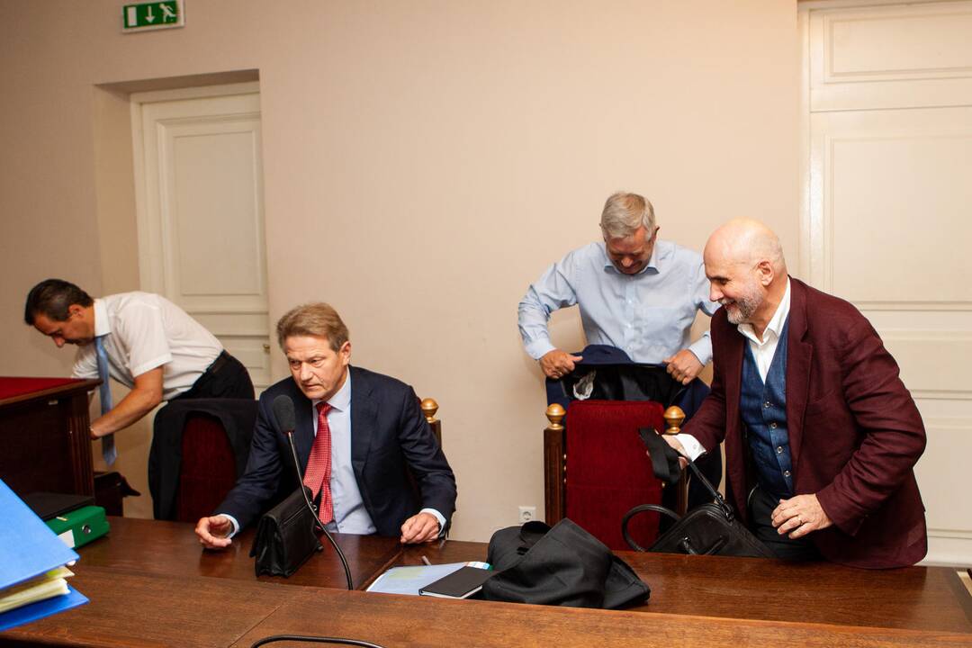 R. Pakso ir G. Vainausko bylos nagrinėjimas
