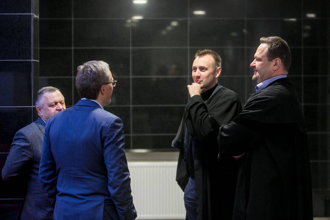 Kamuolinių bylos nagrinėjimas Kauno teisme