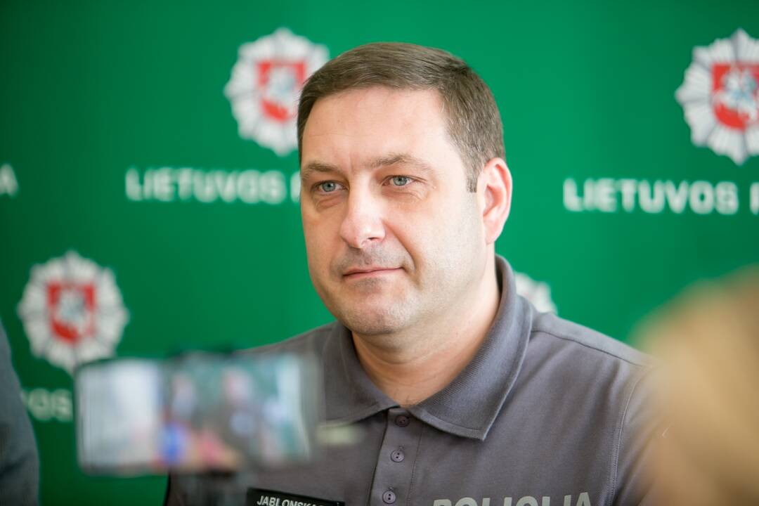 Kauno policijos spaudos konferencija dėl nuslėptų mokesčių