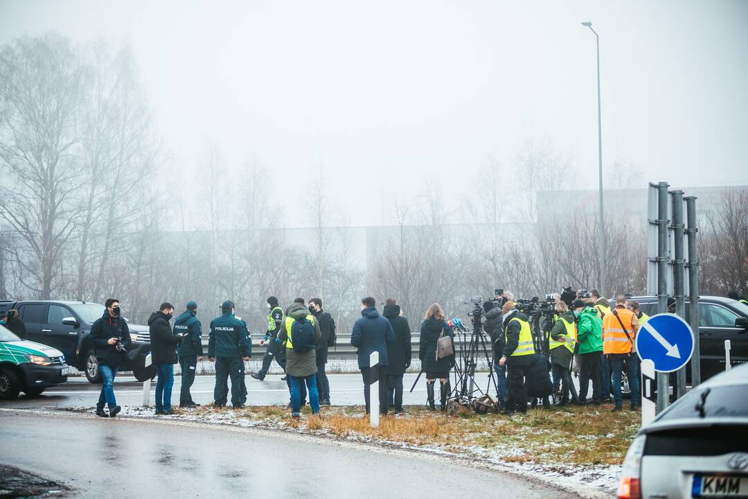 Policija pradėjo masinę judėjimo kontrolę