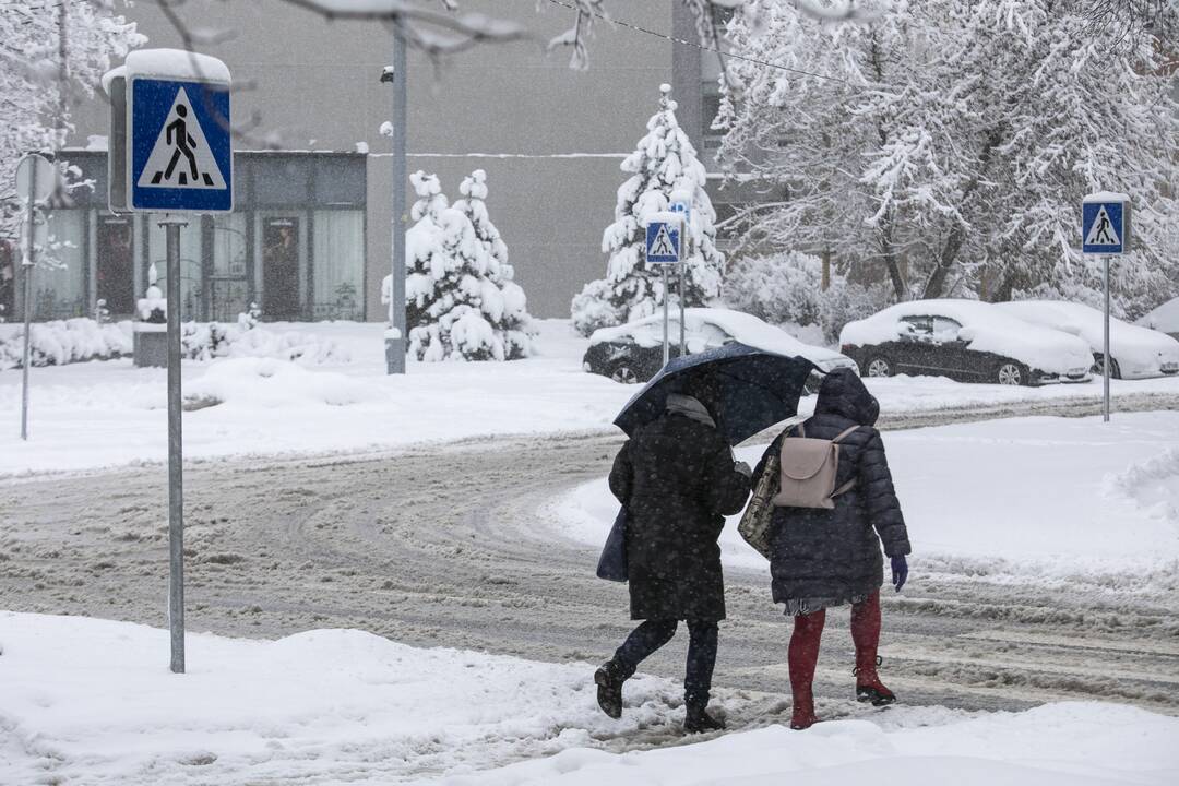 Alytuje gatves valanti įmonė ketina skųsti savivaldybės skirtas baudas