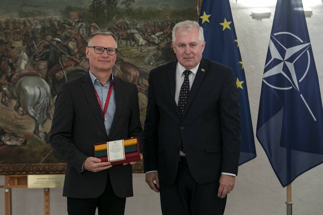 Apdovanoti kariai, padėję vykdyti afganistaniečių evakuaciją