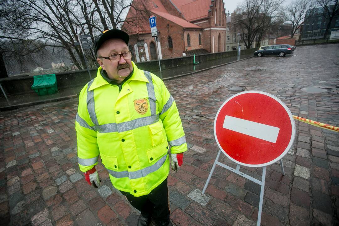 Kauno centre dėl eglės įžiebimo ribojamas eismas