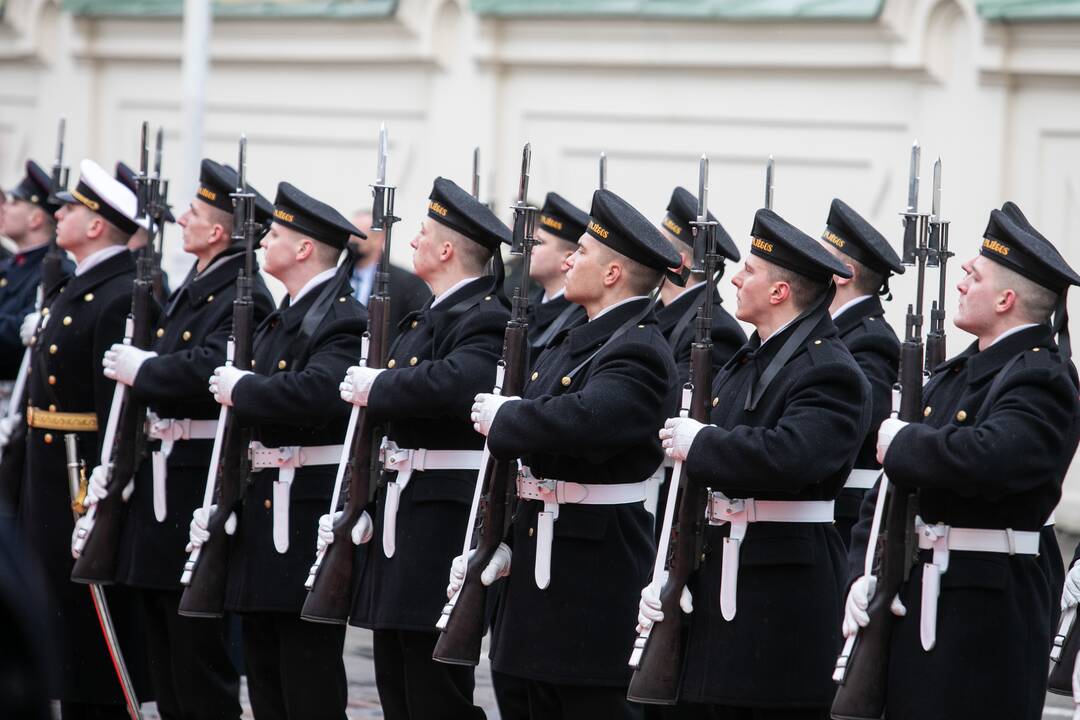 Oficiali JAV gynybos sekretoriaus pasitikimo ceremonija