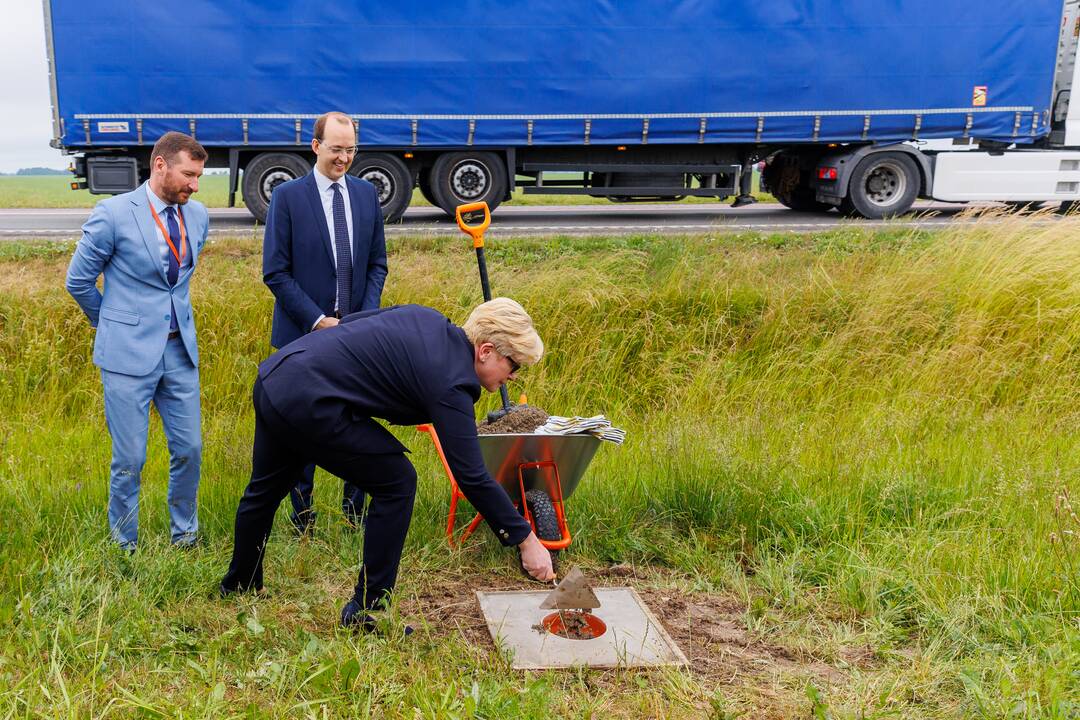 Pradedamas tiesti vienas ilgiausių automagistralės „Via Baltica“ ruožų