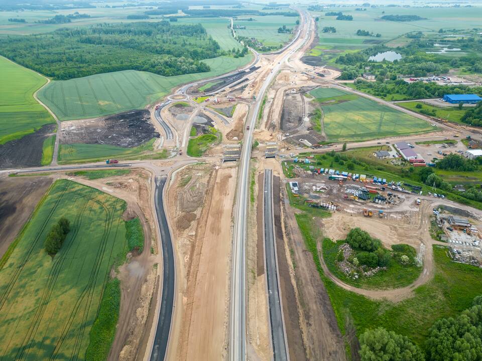 Pradedamas tiesti vienas ilgiausių automagistralės „Via Baltica“ ruožų