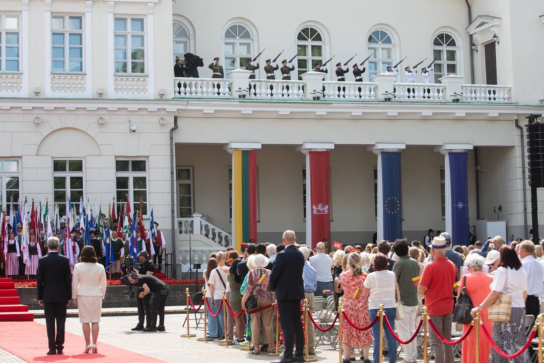 Iškilminga Respublikos Prezidento vėliavos keitimo ceremonija