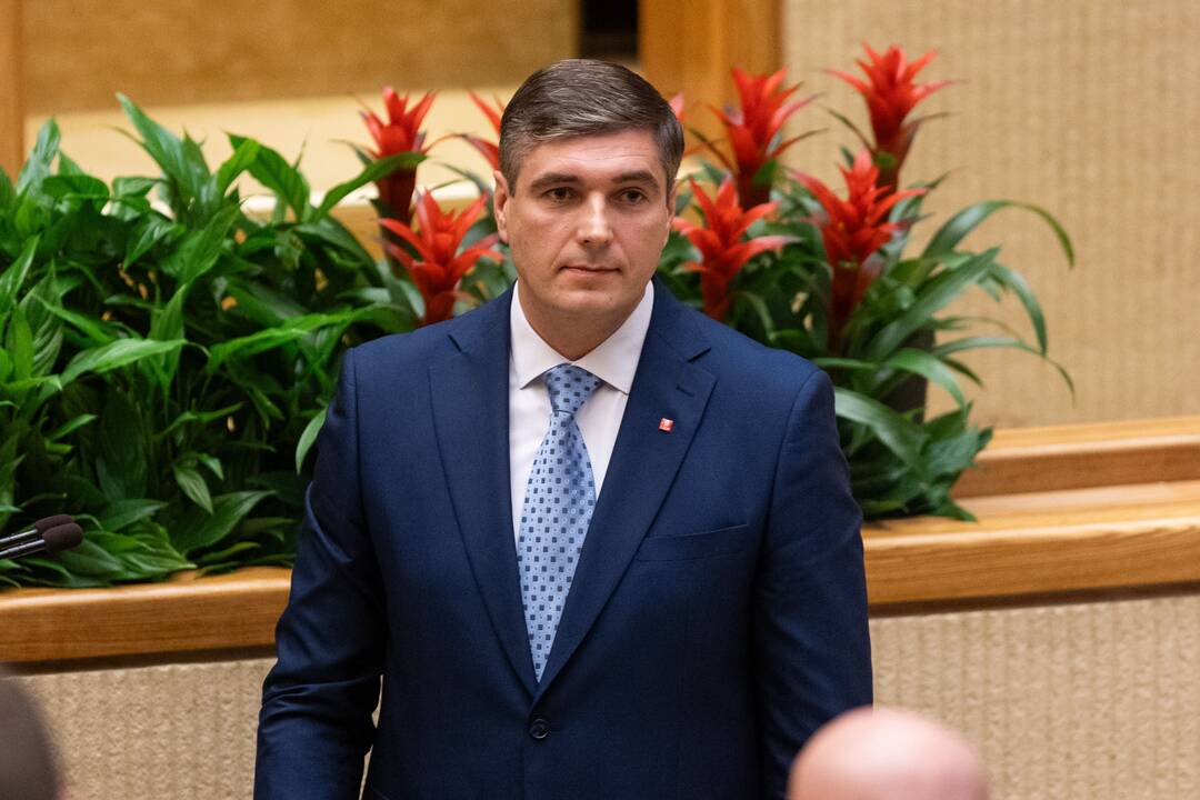 Prašant naikinti Arūno Dudėno imunitetą „čekiukų“ byloje, šis atsisako supaprastinto proceso
