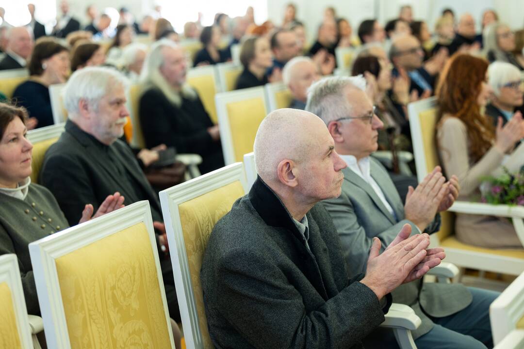 Prezidentas įteikė Nacionalines kultūros ir meno bei Jono Basanavičiaus premijas
