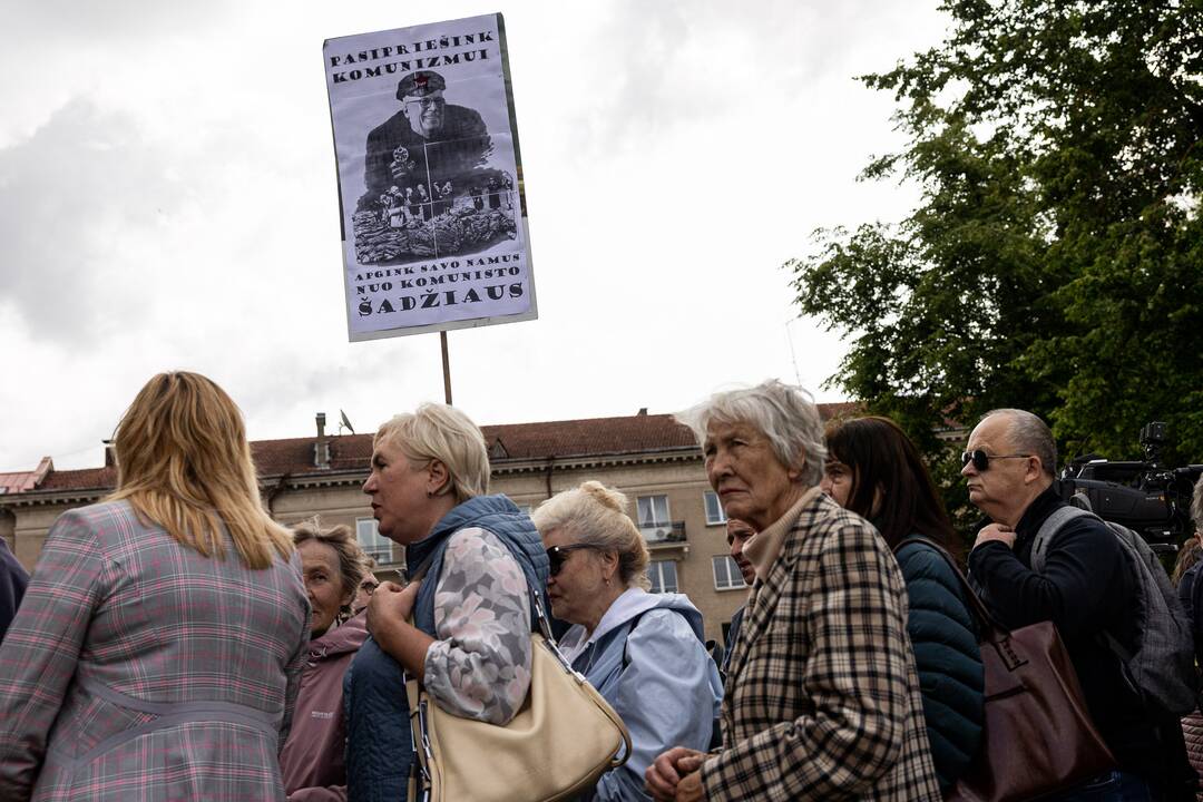 Protestas prieš NT mokestį prie Seimo