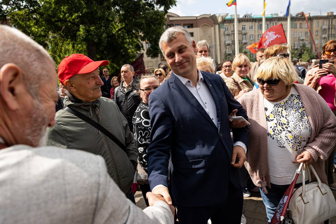 Protestas prieš NT mokestį prie Seimo