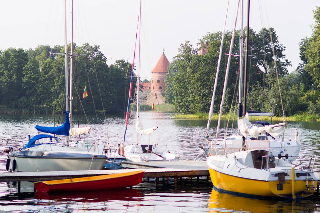 Teismas vėl svarstys buvusio jachtų klubo Trakuose ateitį