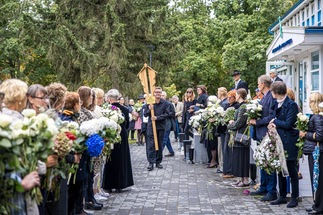 R. Rastausko laidotuvės