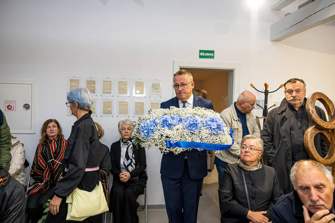 R. Rastausko laidotuvės