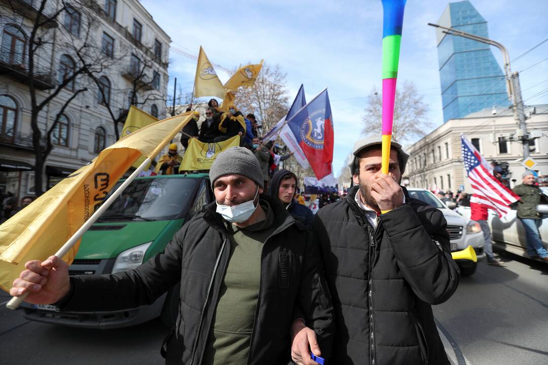 Sakartvele tęsiasi protestai prieš opozicijos lyderio areštą