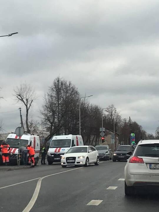 Panevėžyje per avariją nukentėjo moteris