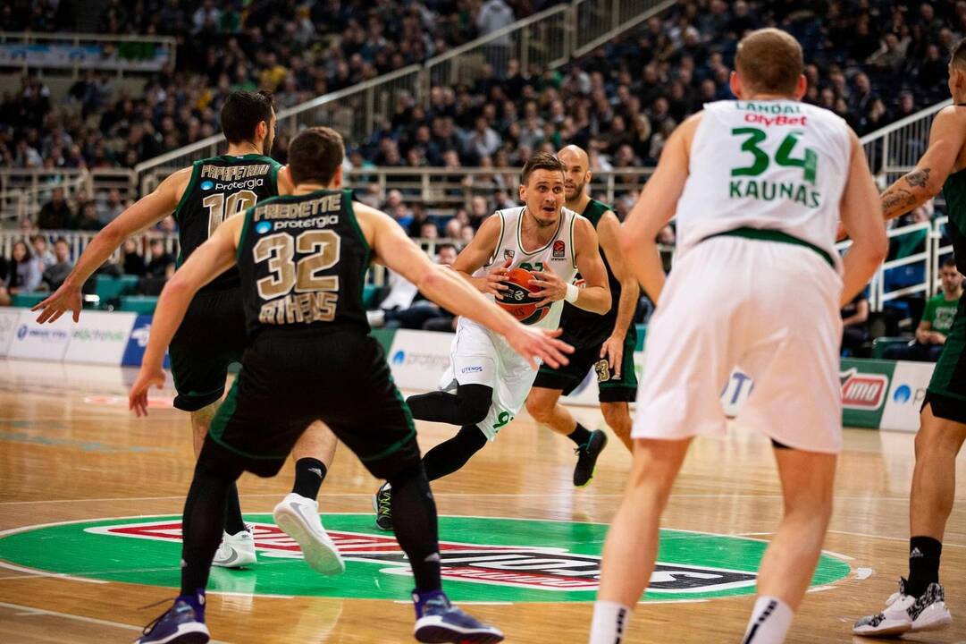  Galingo starto nepakako: varžovų puolimo nesulaikęs „Žalgiris“ krito Atėnuose