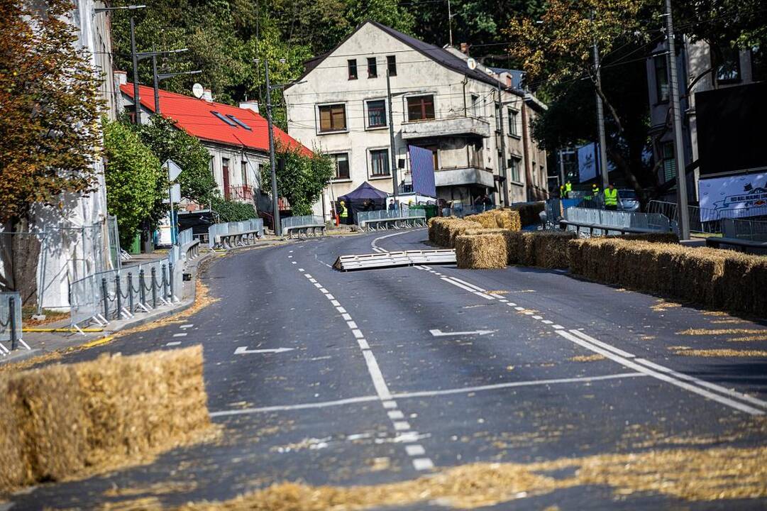 Pasiruošimas „Red Bull muilinių lenktynėms“