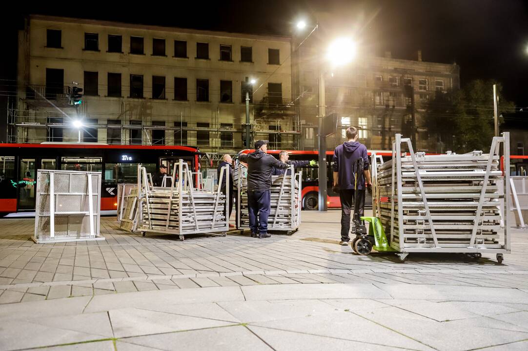 Prieš „Kaunas Pride“ eitynes Laisvės alėjoje iškilo atitvarai