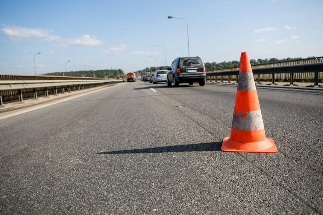 Bus ribojamas eismas per Kleboniškio tiltą