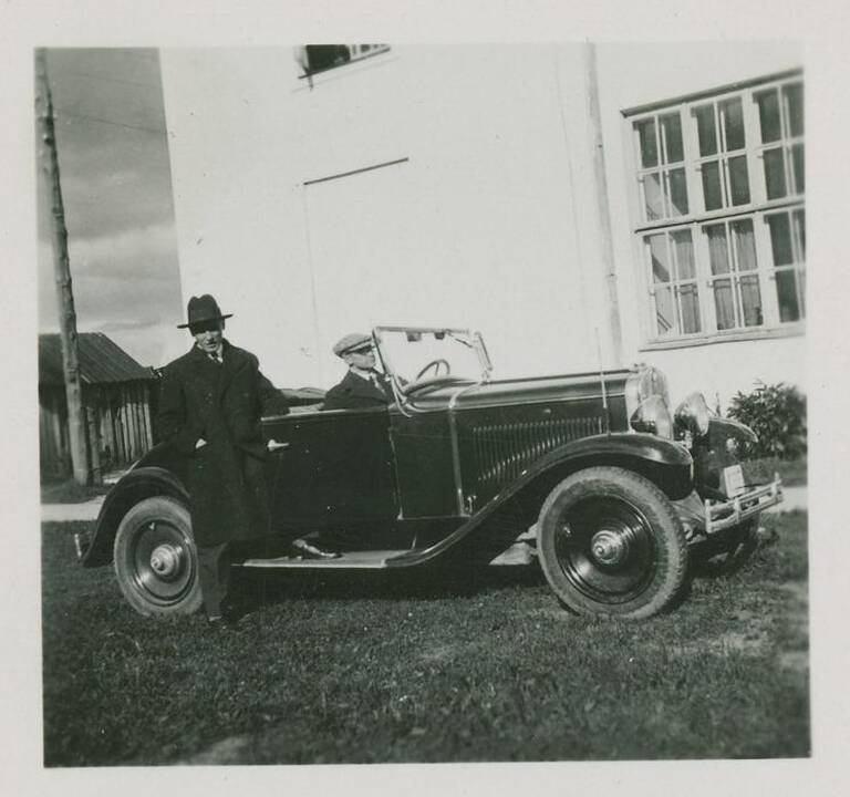 A. Galdikas su P. Galaune apie 1936 m.