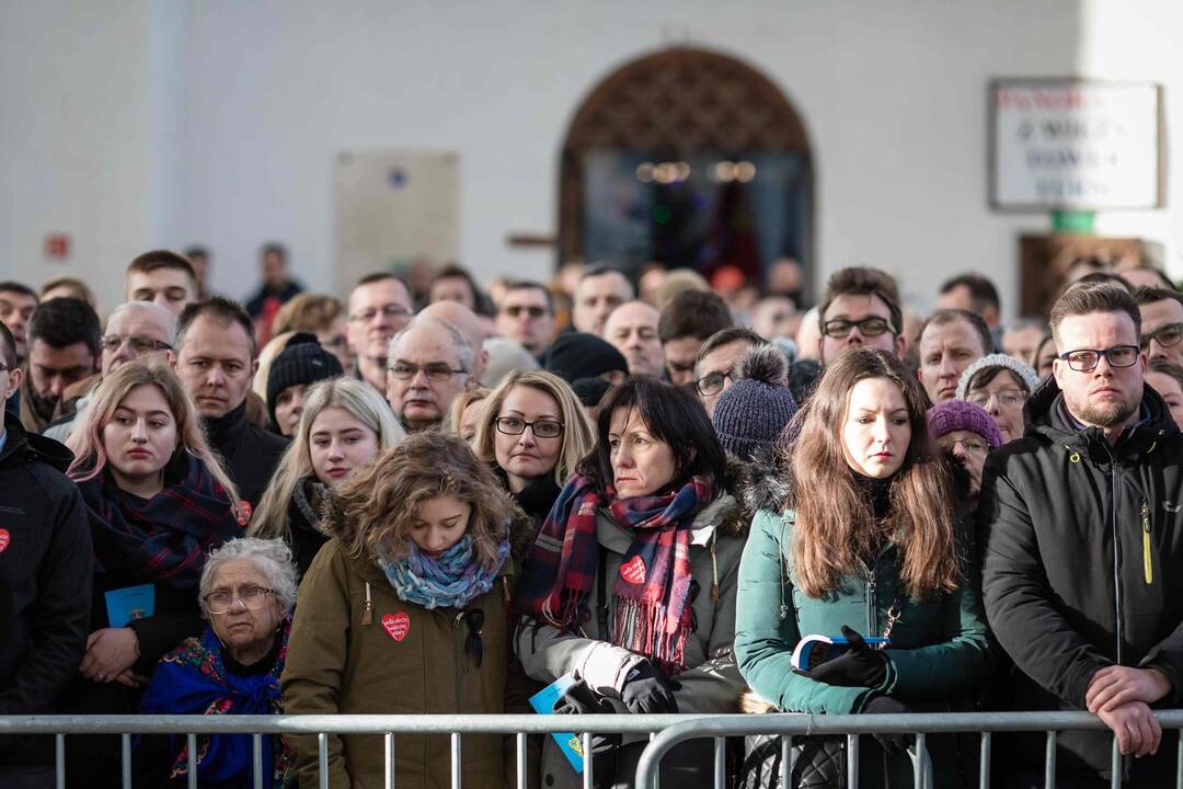 Nužudyto Gdansko mero laidotuvės