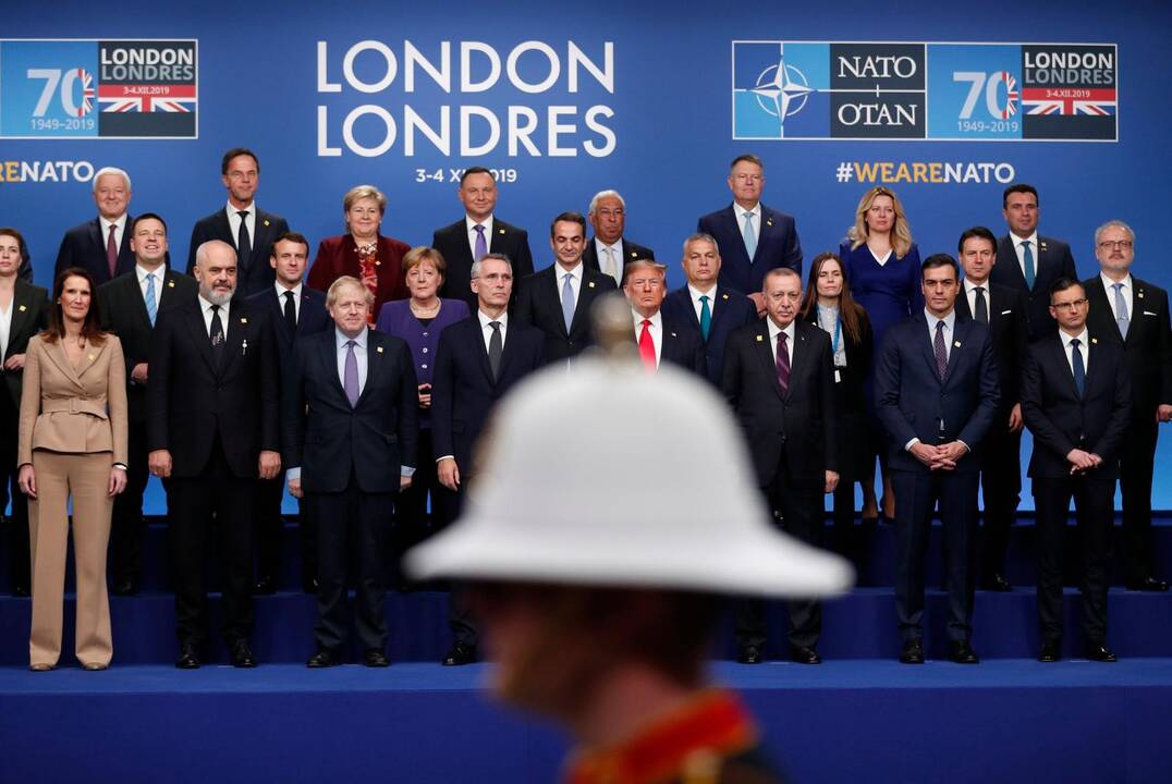 NATO viršūnių susitikimas Londone