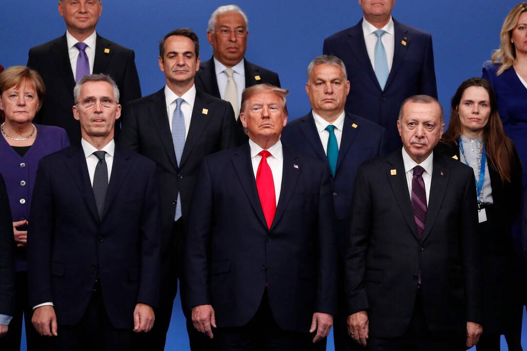 NATO viršūnių susitikimas Londone