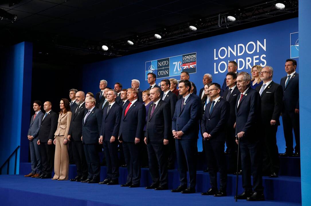 NATO viršūnių susitikimas Londone
