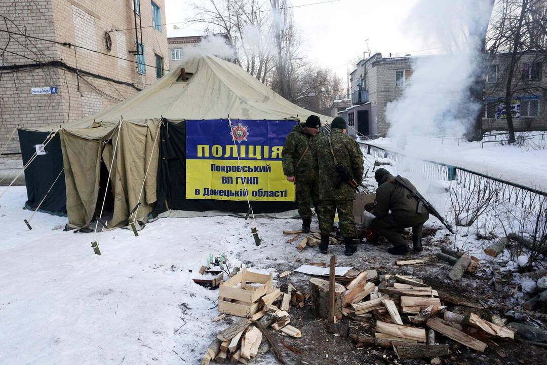 ES susirūpinusi dėl paaštrėjusio konflikto Ukrainoje