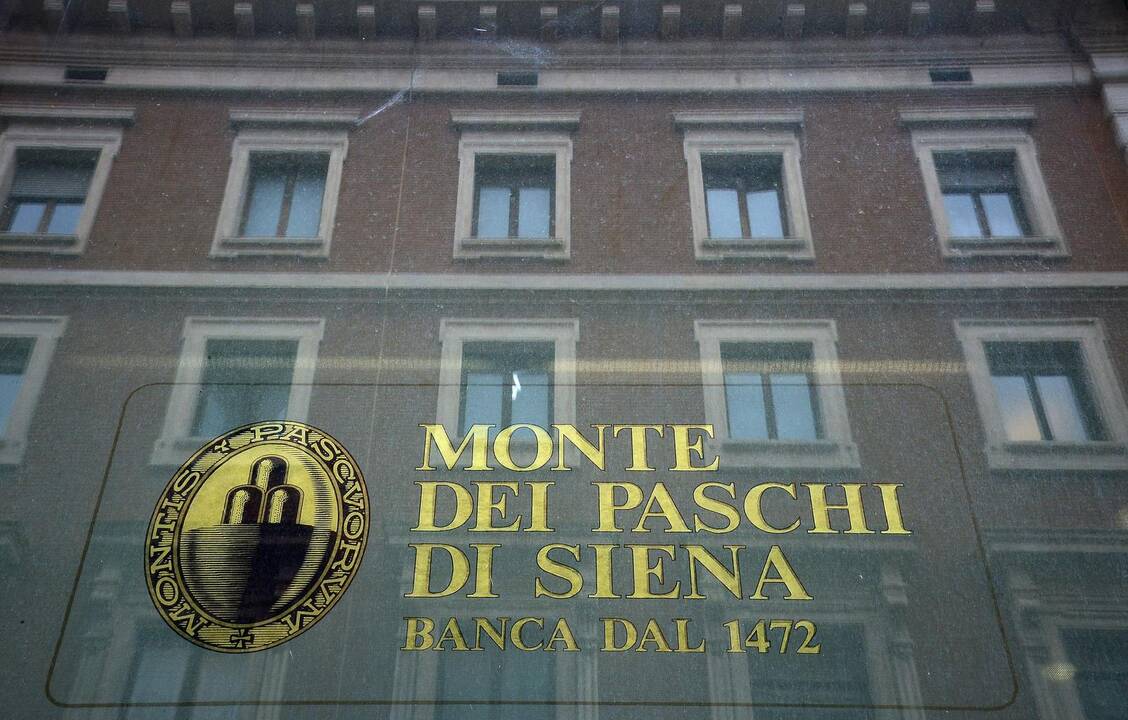 Apleisti vynuogynai Italijos bankus gramzdina į nuostolius